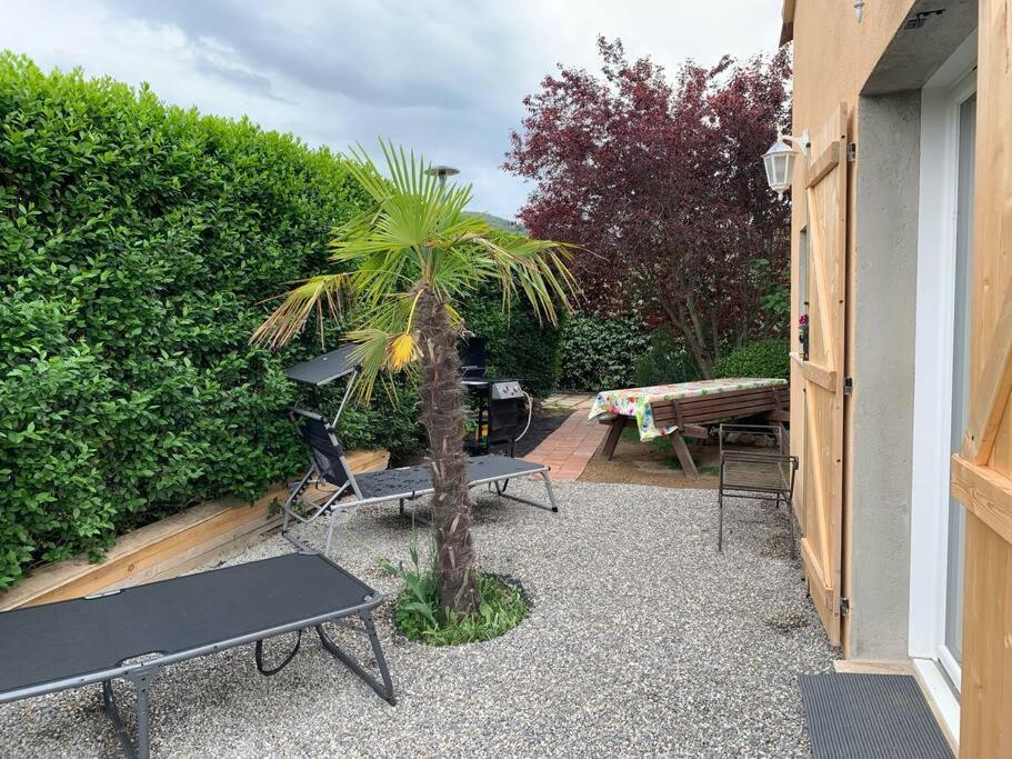Appartement Avec Jardin Prive Greoux Les Bains Au Bord Du Verdon Dış mekan fotoğraf
