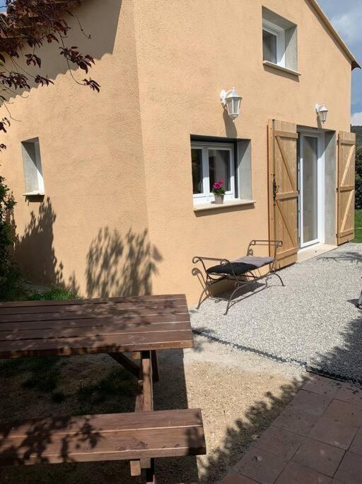 Appartement Avec Jardin Prive Greoux Les Bains Au Bord Du Verdon Dış mekan fotoğraf